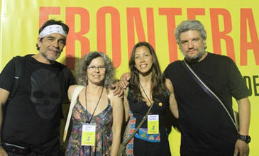 Juan Palomino, Laura Bua (SAE), Natacha Valerga (SAE) y Daniel Valenzuela durante el Festival Tres Fronteras 2014
